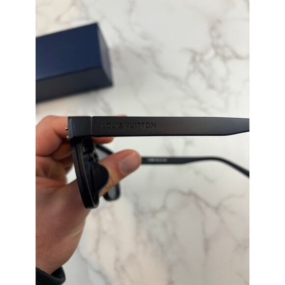 Louis Vuitton 1.1 Millionaires Monogram Shield Sunglasses Unisex Designer - Picture 2 of 3